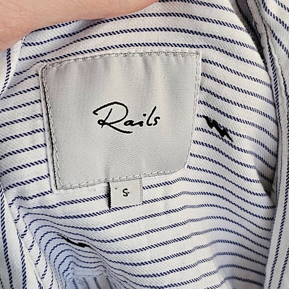 Rails Taylor Blue and White Lightning Bolt Collared Button Up Top Sz S - Picture 4 of 6
